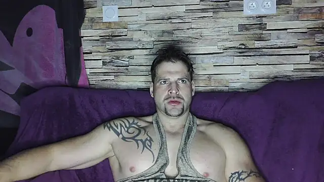 XxBigboybandxX online show from 03-01-25, 05:52