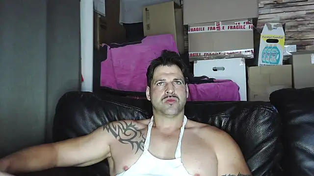 XxBigboybandxX online show from 05-04-26, 05:25