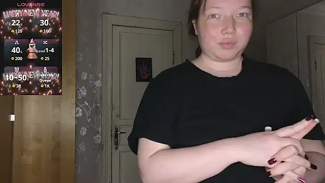 Snapshot of Blush_Lolaa chatting on 02-10-25, 12:18 Blush Lolaa online show from 02-10-25, 12:18