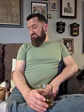 Icebearsticlese online show from 04-03-26, 01:58