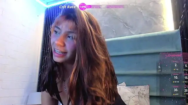 MelodiLovee  online show from 11-08-25, 12:27