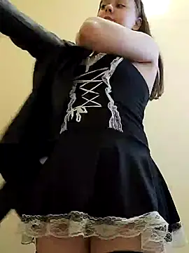 Snapshot of Ekaterina27 chatting on 03-17-25, 11:32 Ekaterina27 online show from 03-17-25, 11:32