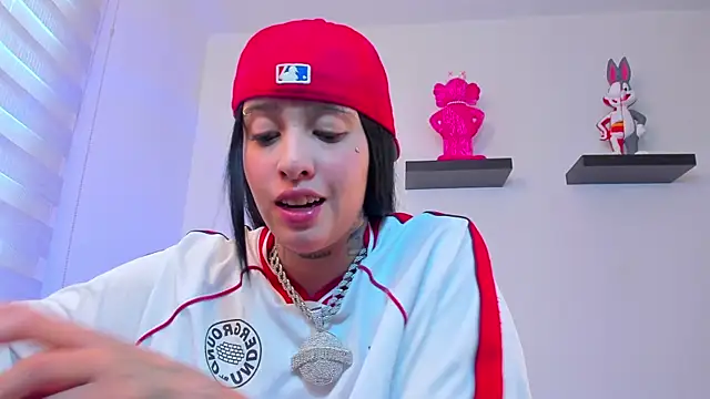 Gangster Girl online show from 12-24-24, 01:50