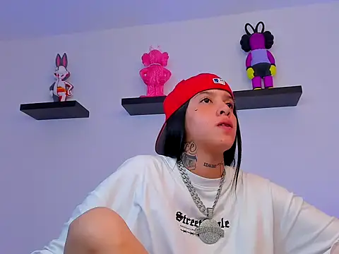 Gangster Girl online show from 02-10-25, 12:41