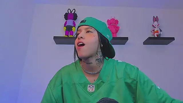 Gangster Girl online show from 02-18-25, 02:27