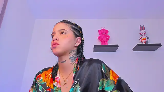 Gangster Girl online show from 03-04-25, 01:23