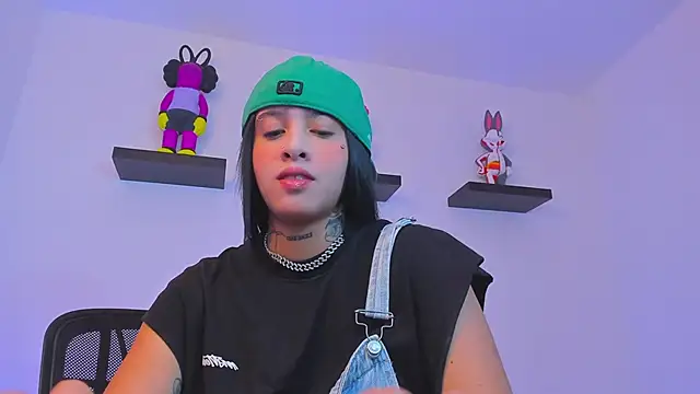 Gangster Girl online show from 03-07-25, 11:05