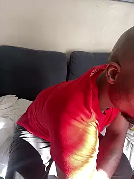 Snapshot of SexxyreddMale chatting on 12-31-24, 09:17 SexxyreddMale online show from 12-31-24, 09:17