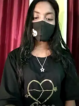 Snapshot of Myra-sen chatting on 02-26-25, 10:31 Myra-sen online show from 02-26-25, 10:31