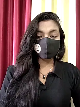 Snapshot of Myra-sen chatting on 10-13-25, 04:01 Myra-sen online show from 10-13-25, 04:01