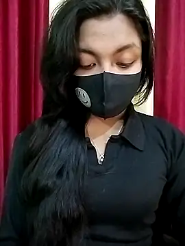 Snapshot of Myra-sen chatting on 11-30-25, 10:58 Myra-sen online show from 11-30-25, 10:58