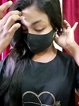 Snapshot of Myra-sen chatting on 12-05-25, 03:48 Myra-sen online show from 12-05-25, 03:48