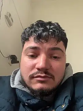 Snapshot of nik99xxx chatting on 01-03-25, 10:09 nik99xxx online show from 01-03-25, 10:09