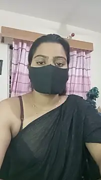 Snapshot of Amisha-2 chatting on 05-17-26, 07:21 Amisha-2 online show from 05-17-26, 07:21