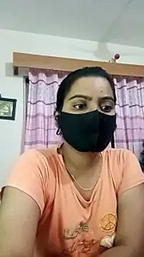 Snapshot of Amisha-2 chatting on 06-12-26, 08:30 Amisha-2 online show from 06-12-26, 08:30