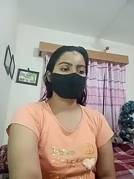 Snapshot of Amisha-2 chatting on 06-21-26, 10:56 Amisha-2 online show from 06-21-26, 10:56