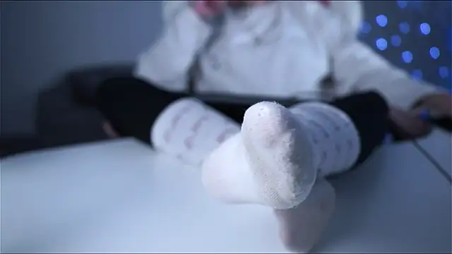 Lana  May online show from 03-09-25, 03:05