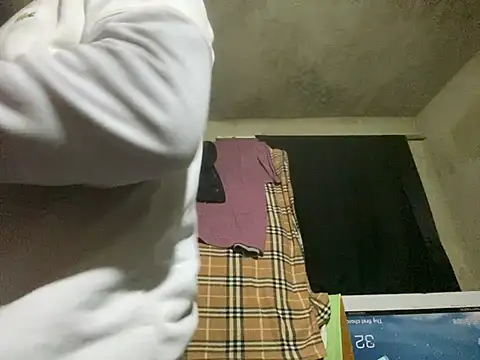 Snapshot of GaaTto chatting on 03-06-25, 11:42 GaaTto online show from 03-06-25, 11:42