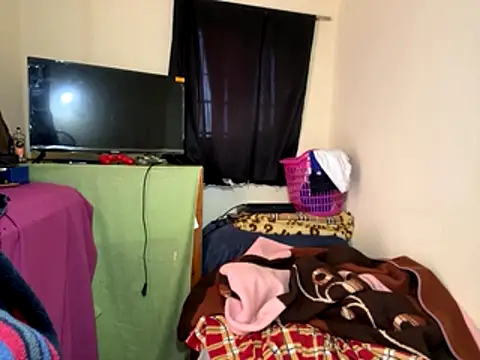 Snapshot of GaaTto chatting on 11-03-25, 11:55 GaaTto online show from 11-03-25, 11:55