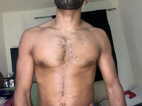 Snapshot of GaaTto chatting on 12-16-25, 01:10 GaaTto online show from 12-16-25, 01:10