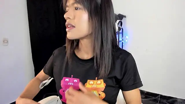 meganthompsonn22 online show from 03-31-26, 03:52