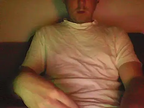Snapshot of Sunnygun0 chatting on 03-22-25, 06:14 Sunnygun0 online show from 03-22-25, 06:14