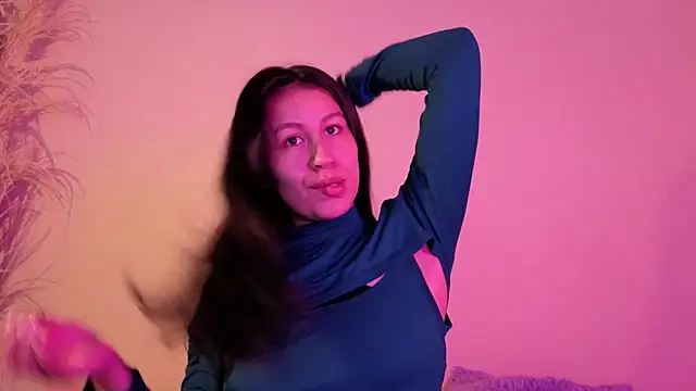 Snapshot of EmiGomez_ chatting on 09-27-25, 01:27 EmiGomez online show from 09-27-25, 01:27