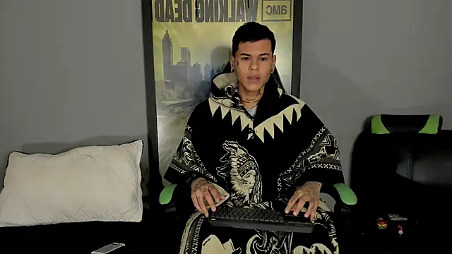 Snapshot of jamesinked_ chatting on 03-19-25, 01:40 jamesinked  online show from 03-19-25, 01:40