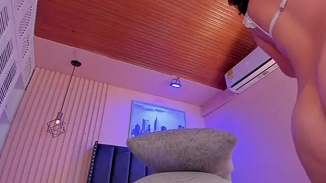 viiolett lee online show from 01-18-25, 11:00