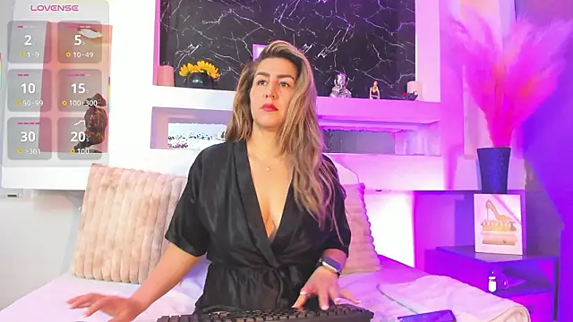 Cinthya mjs online show from 03-23-26, 12:42