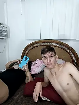 Snapshot of Milfvalesk chatting on 02-21-26, 04:30 Milfvalesk online show from 02-21-26, 04:30