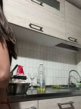 Snapshot of Melody_Ds chatting on 12-19-24, 02:12 Melody Ds online show from 12-19-24, 02:12