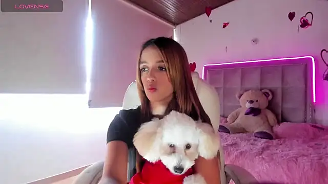 Snapshot of Melody_Ds chatting on 03-08-25, 08:46 Melody Ds online show from 03-08-25, 08:46