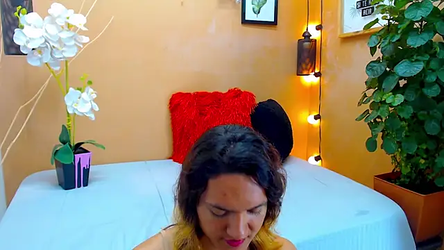 aslyhernandez 7 online show from 10-17-25, 01:35