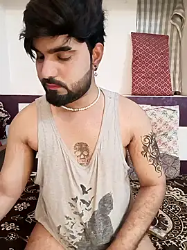 Snapshot of Chris_Strokes_69 chatting on 02-08-25, 11:24 Chris Strokes 69 online show from 02-08-25, 11:24