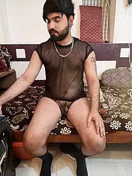 Snapshot of Chris_Strokes_69 chatting on 02-19-25, 07:38 Chris Strokes 69 online show from 02-19-25, 07:38