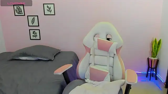 sophie pazz online show from 09-18-25, 10:45