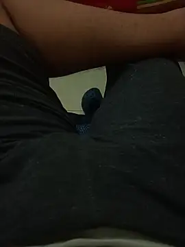 Snapshot of beautiful_hands_ chatting on 10-26-25, 07:58 beautiful hands online show from 10-26-25, 07:58