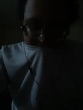 Snapshot of beautiful_hands_ chatting on 11-23-25, 08:14 beautiful hands online show from 11-23-25, 08:14