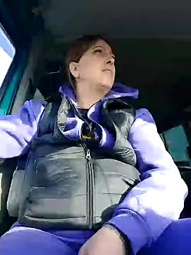 Snapshot of larylary6969 chatting on 01-15-25, 09:24 larylary6969 online show from 01-15-25, 09:24