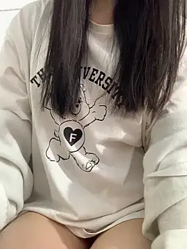 Snapshot of Vani_S2 chatting on 12-10-24, 03:44 Vani S2 online show from 12-10-24, 03:44