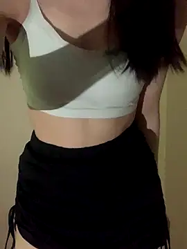 Snapshot of Vani_S2 chatting on 09-22-25, 02:30 Vani S2 online show from 09-22-25, 02:30