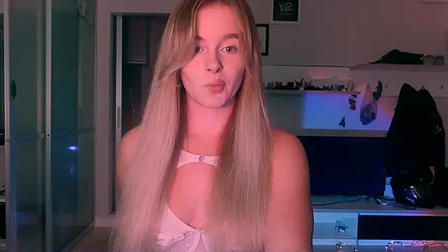 Eva Jaya online show from 09-19-25, 01:01