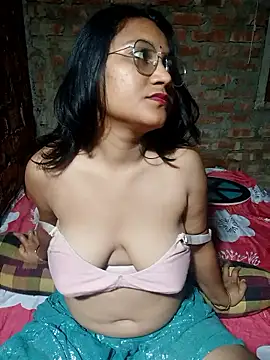 Cuterinki online show from 04-17-26, 08:12