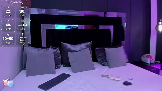 shaina vasquez online show from 03-13-25, 07:28