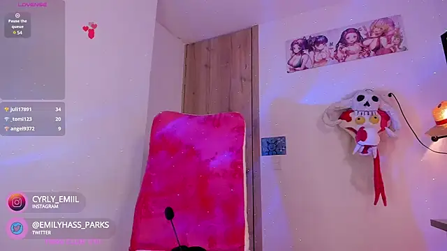 Angels Emily online show from 01-04-25, 05:27