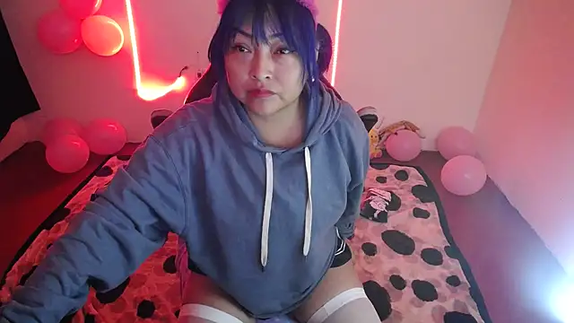 Shaddycute  online show from 12-22-24, 08:27