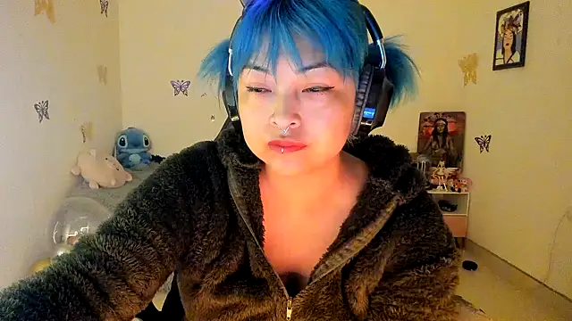 Shaddycute  online show from 09-09-25, 10:26