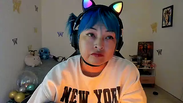 Shaddycute  online show from 09-13-25, 10:37