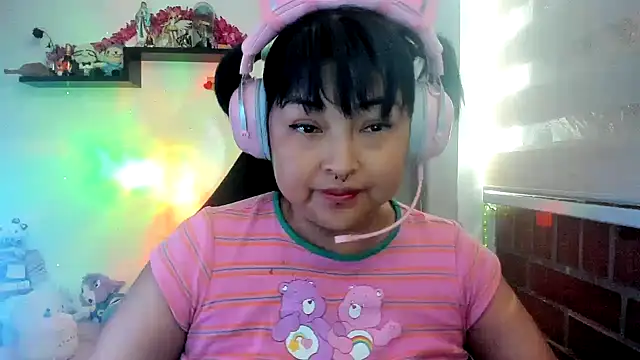 Shaddycute  online show from 03-17-26, 02:42